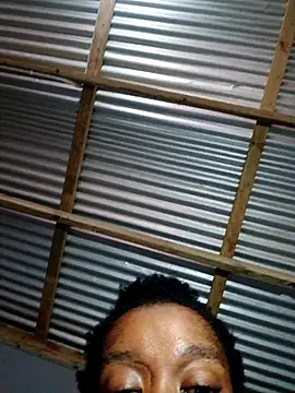 Webcam Model (MNCANYANA)  is live.Free join now!