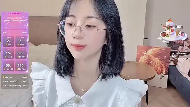 美女-ruoruo-在线直播