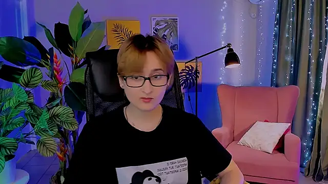 lixeluna - LixeLuna's free webcam