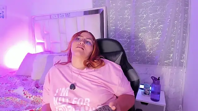 leahxbarker - LeahxBarker's free webcam - UK Sex Cams