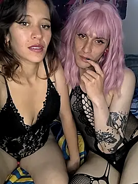 tssophie_mssarah - TsSophie_MsSarah's free webcam - UK Sex Cams