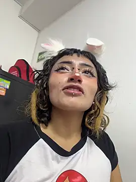 baby_akuma - Baby_akuma's free webcam - UK Sex Cams