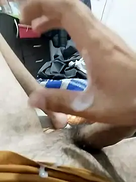 dulcelechero (M young) - En 4? Culito al aire o cummshow