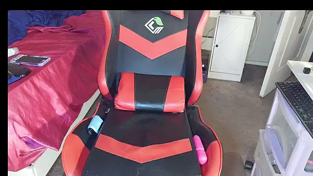 sugahfreeee (F young) - orgasmmm nonprivate;&donee for the night