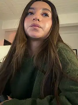 aly_golden_ - Aly_golden_'s free webcam - UK Sex Cams