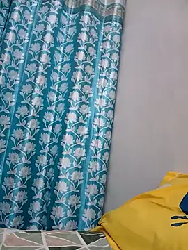 new_student (F young) - Follow in Instagram