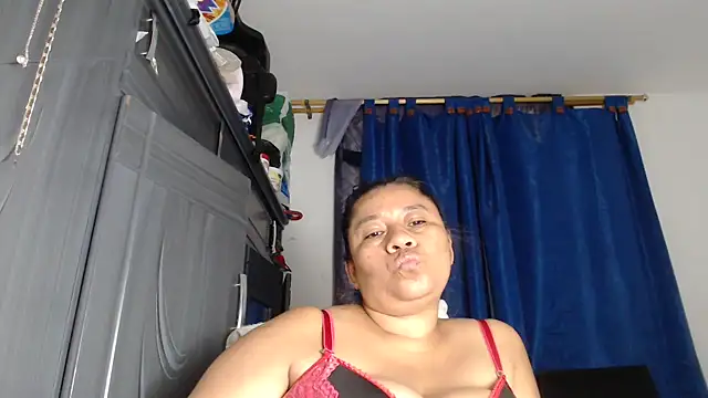 adrixxx38 live sex cam