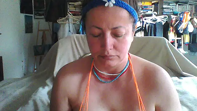 mariaanasunshine - MariaAnaSunshine's free webcam - UK Sex Cams