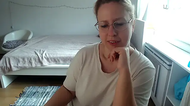 mariaprivat (F milf) - SHIRT OFF - LAST TIP 5 VIDEOS