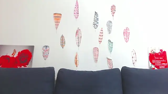 playful_goldie_wow__ - Playful_Goldie_WOW__'s free webcam - UK Sex Cams