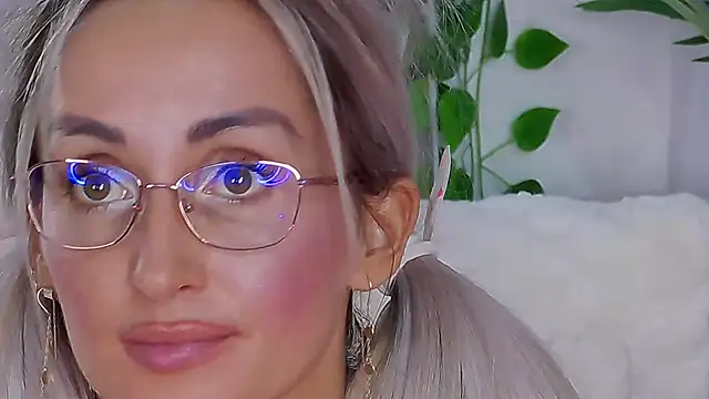 isabelleethan - IsabelleEthan's free webcam - UK Sex Cams