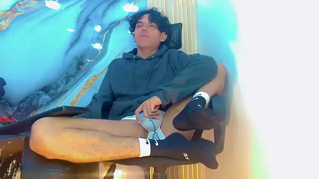 daviidbuckx_ (M twink) - make the model happy