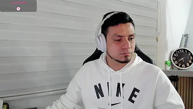 rick_adams - Rick_Adams's free webcam - UK Sex Cams