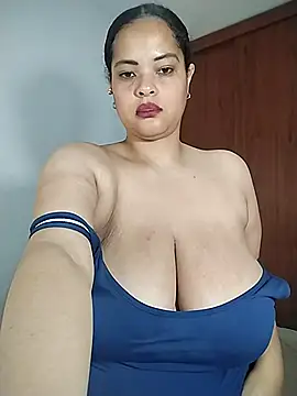 Webcam Model (sweetpe)  is live.Free join now!