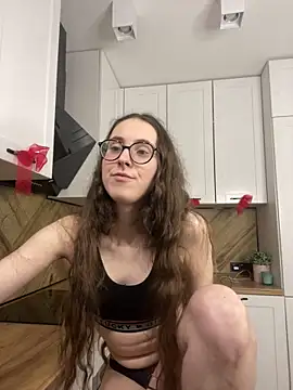 martiniiselenna (F young) - Licking lips