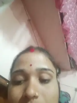 Webcam Model (Deepjakolirr)  is live.Free join now!