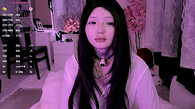 lein_bone (F teen) - take off panties