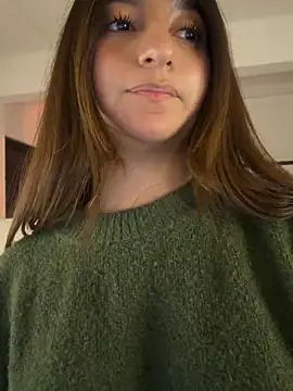 aly_golden_ (F teen) - domi inside u control 4 min