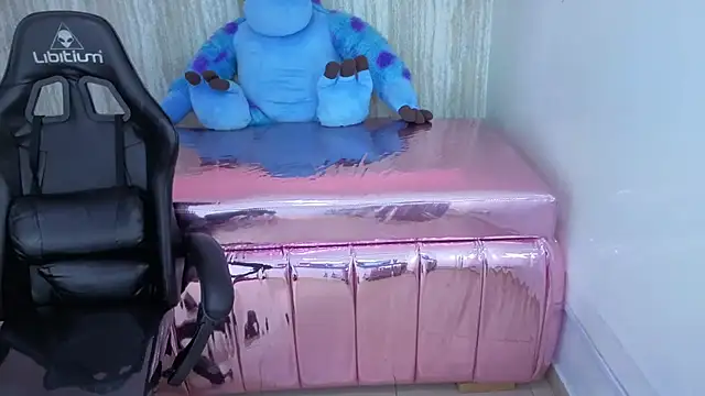 eva_smit_t (F teen) - FLASH PUSSY