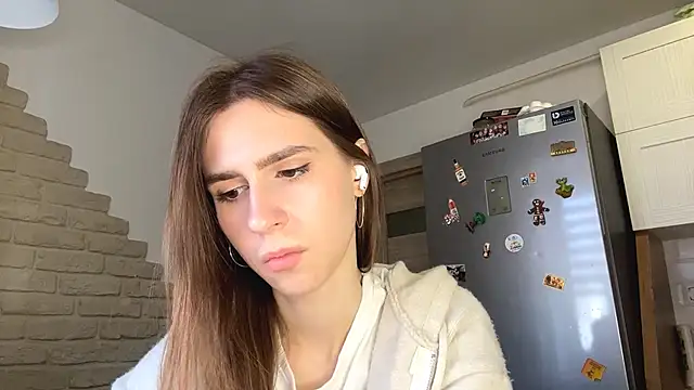 elsiekuhlmann (F teen) - show belly