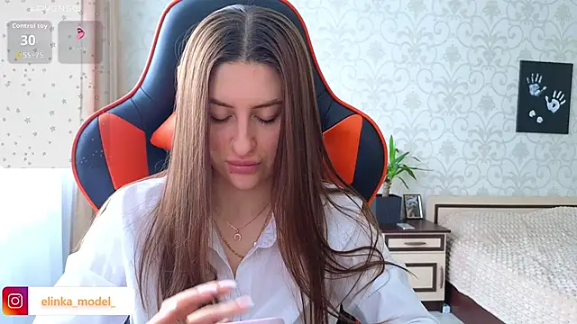 elishka_ (F young) - I'll play with my pussy and cum❤️