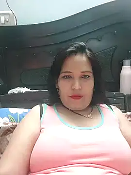 Poojabhabi101 live sex cam