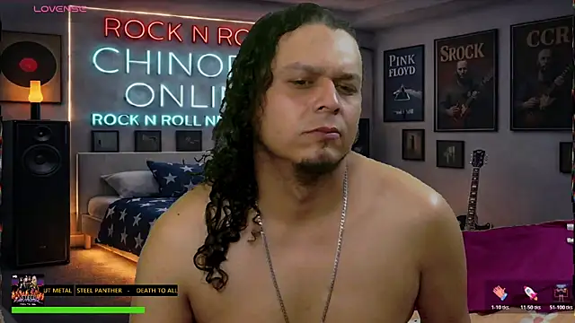 chino_roz live sex cam