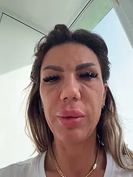 loreennany - LoreennAny's free webcam - UK Sex Cams