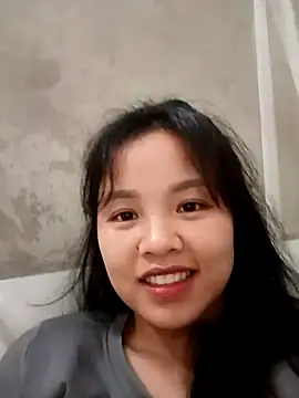 pretty-haert - Pretty-haert's free webcam - UK Sex Cams