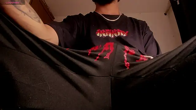 s_sven03 live sex cam