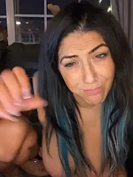 LittleMissEeve live sex cam