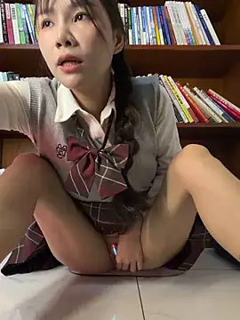 美女Fire-18在线直播