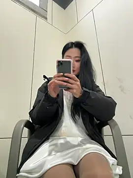 美女so-linger在线直播