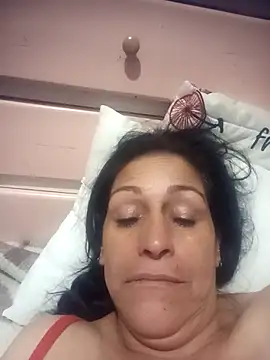 _scarlett_sweet (Ask my age) - Squirts in my living room