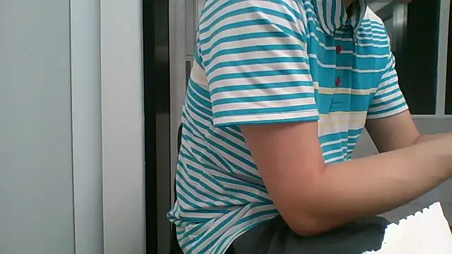 nole_china7 (Ask my age) - talk / fun / cum