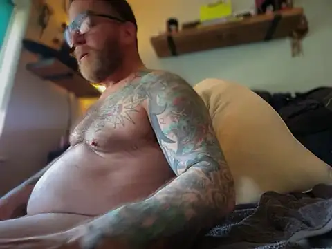 Preview of tattooednakedguy