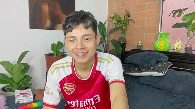 andy_belier23 (M twink) - super cum show