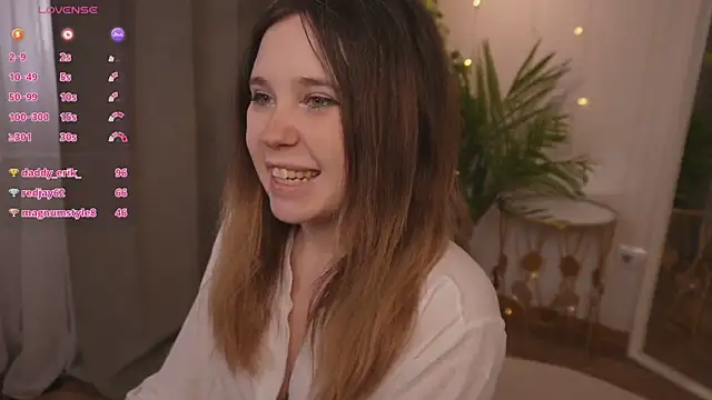 lina_glow (F teen) - tease you with my shirt