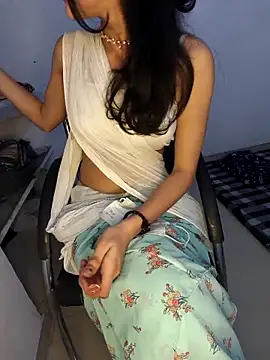 tanzum_khan_3202_ (F young) - BUY A NEW LEPTOP 💵