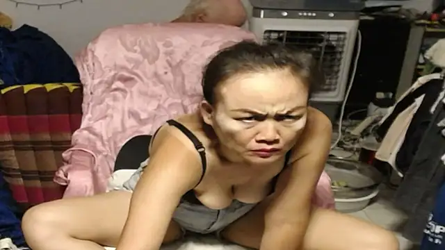 1cuteandsexy69 (Ask my age) - Both will Be Naked and Masturbating