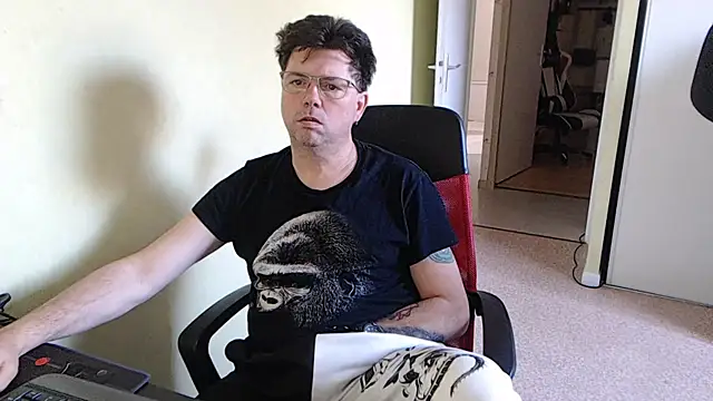 Preview of blueandwhite1