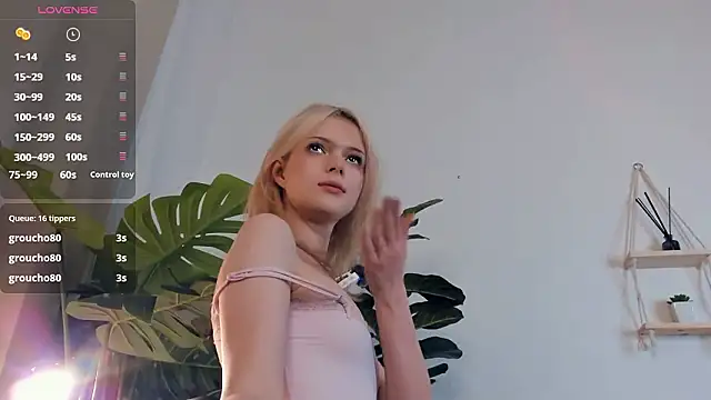 lauremestler - LaureMestler's free webcam