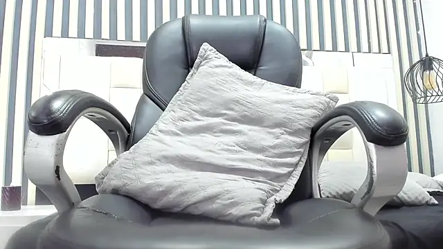 camila__herrera - Camila__herrera's free webcam - UK Sex Cams