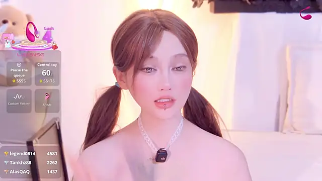 Yr_kitten_333 webcam