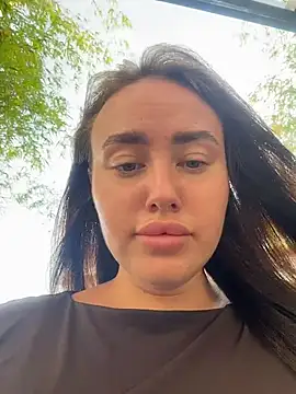 kirasunshine - KiraSunshine's free webcam