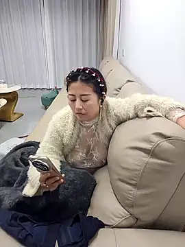 美女zzdd999在线直播