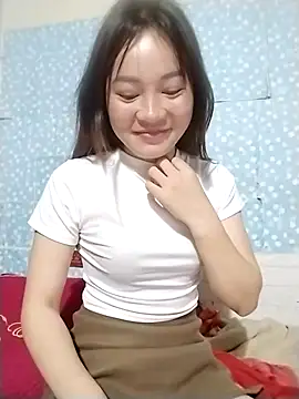 little-green-sprout - Little-green-sprout's free webcam - UK Sex Cams