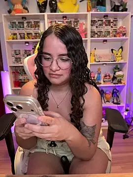 sweet_sully__ (F young) - RIDE XXL DILDO LAST TIPER CONTROL