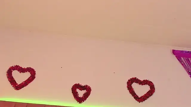 betzabeth-miller - Betzabeth-Miller's free webcam