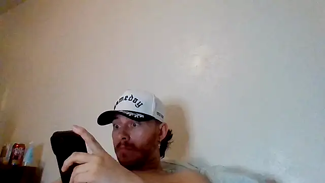 Preview of tallhungandcloudy69